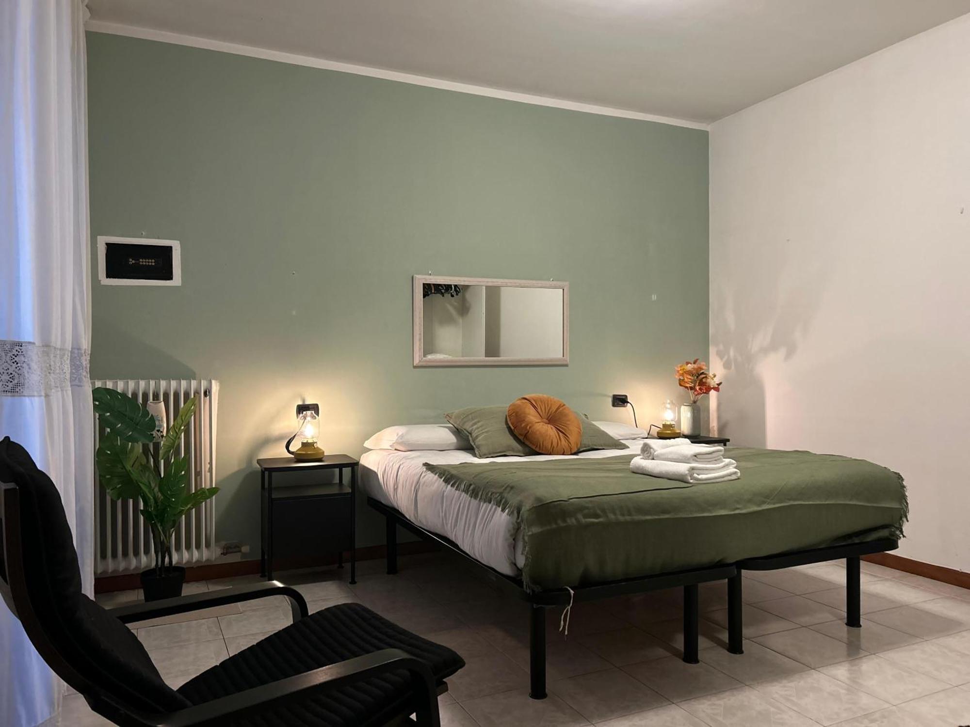 Accogliente Stanza Privata Con Bagno Privato - Daniele'S House Apartman San Donato Milanese Kültér fotó